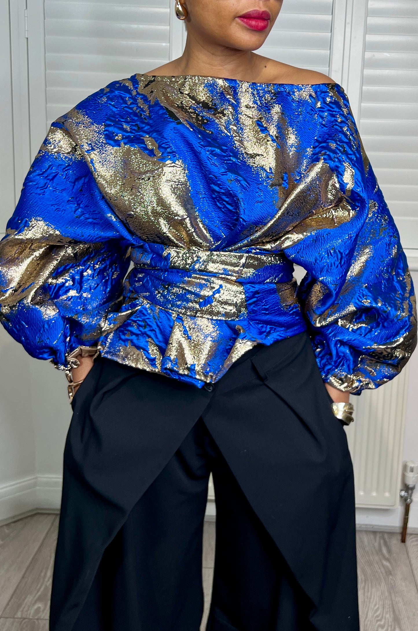 Blue and gold metallic Jacquard Asymmetric Balloon Sleeve Blouse