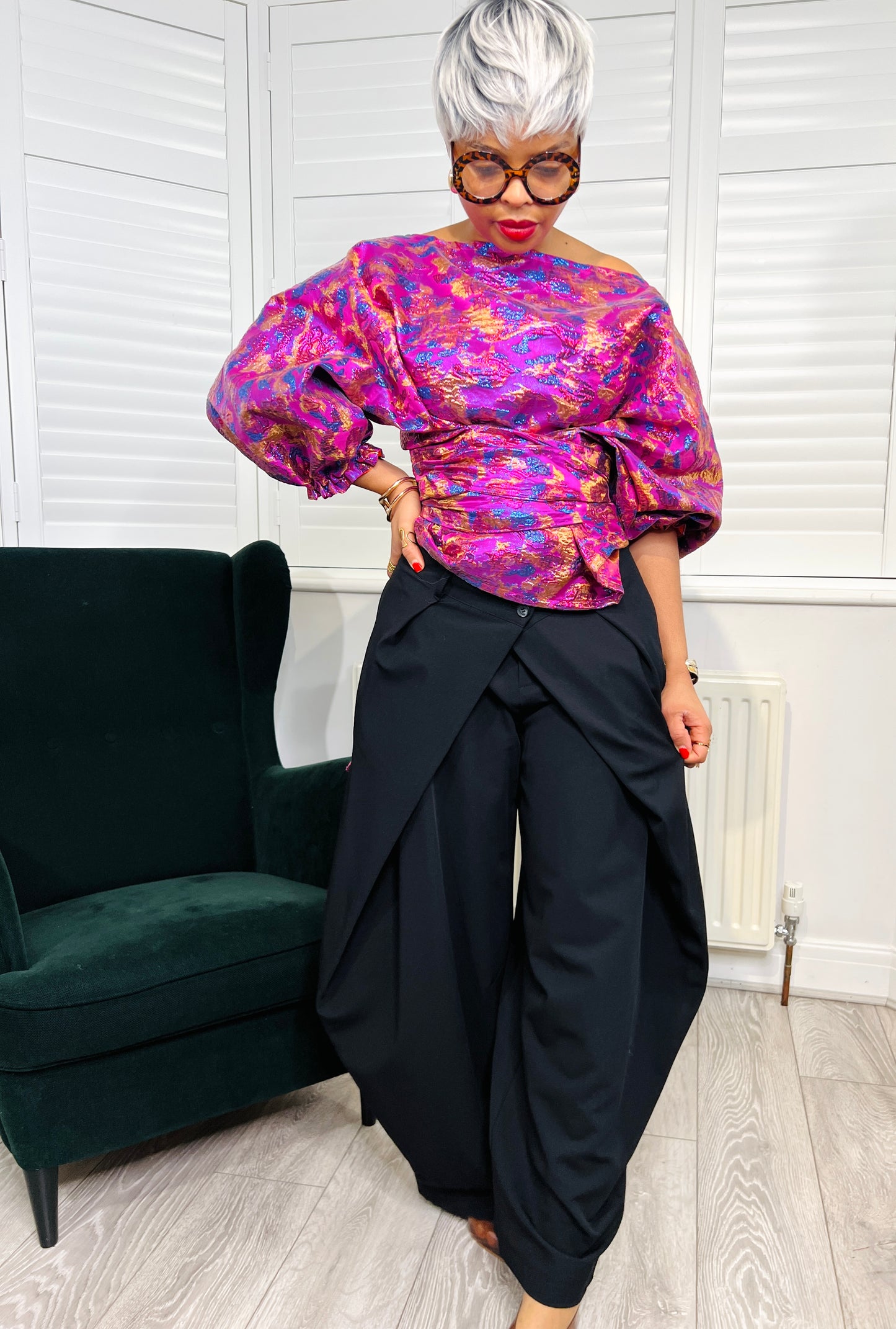 Pink leopard metallic Jacquard Asymmetric Balloon Sleeve Blouse