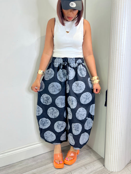 BOGO HALF PRICE black hand  dyed  culottes UK 8-14/16