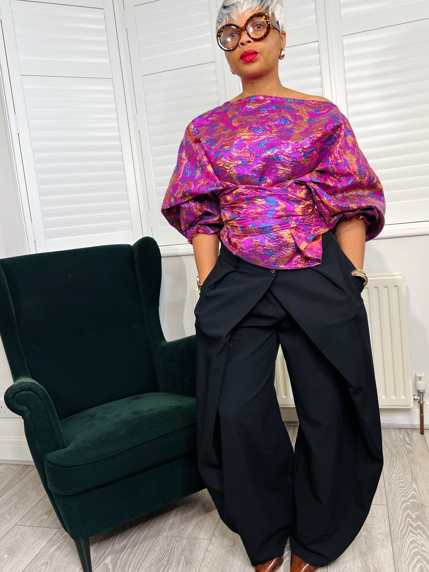 Pink leopard metallic Jacquard Asymmetric Balloon Sleeve Blouse