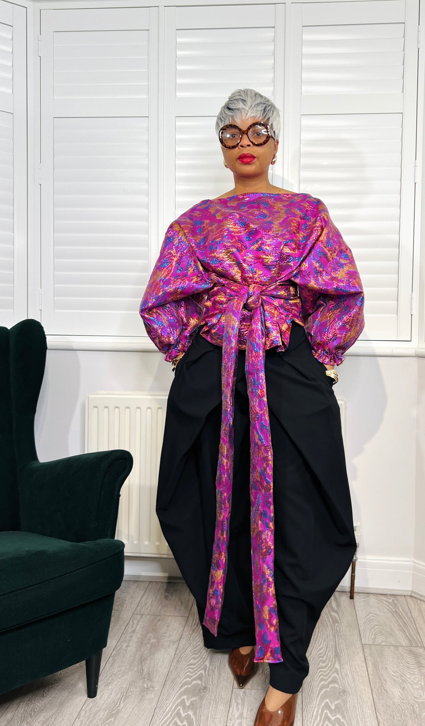 Pink leopard metallic Jacquard Asymmetric Balloon Sleeve Blouse