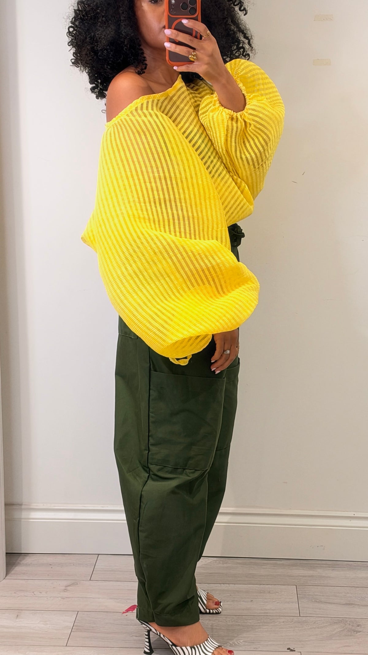 Pleated organza Baloon top. One size up to UK16/18 yellow
