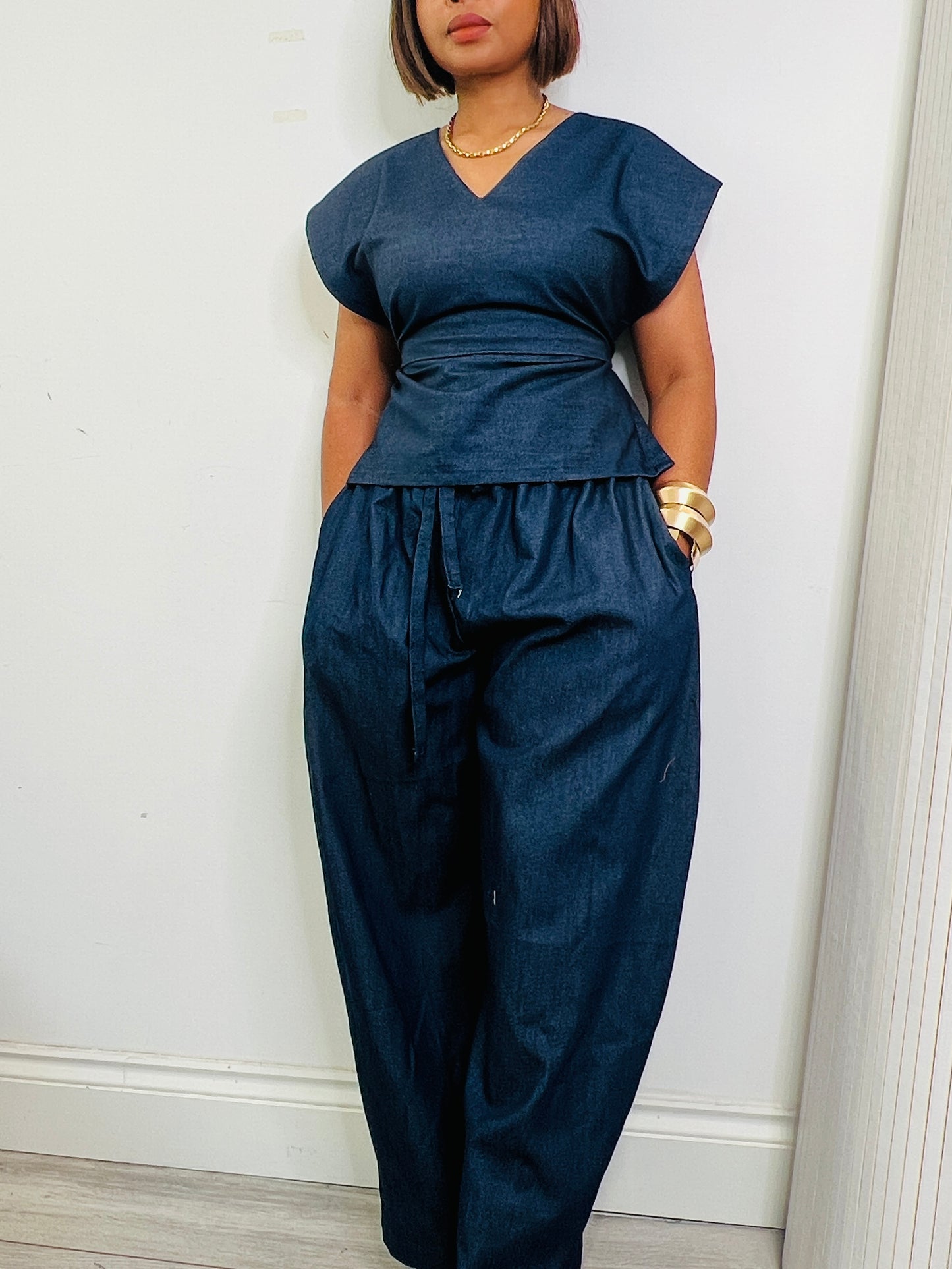 Ready to post- V neck  Dark denim coord size 1 UK 8-14