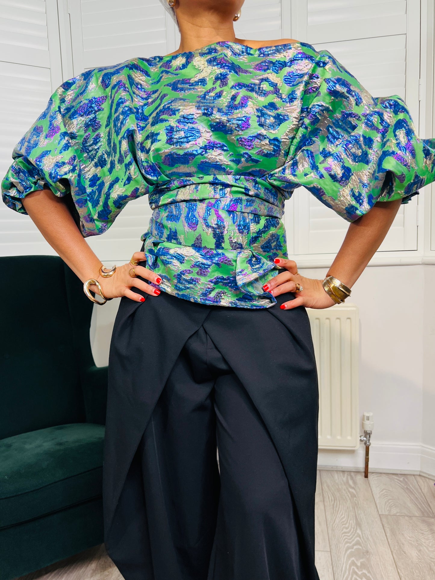 Blue green leopard metallic Jacquard Asymmetric Balloon Sleeve Blouse