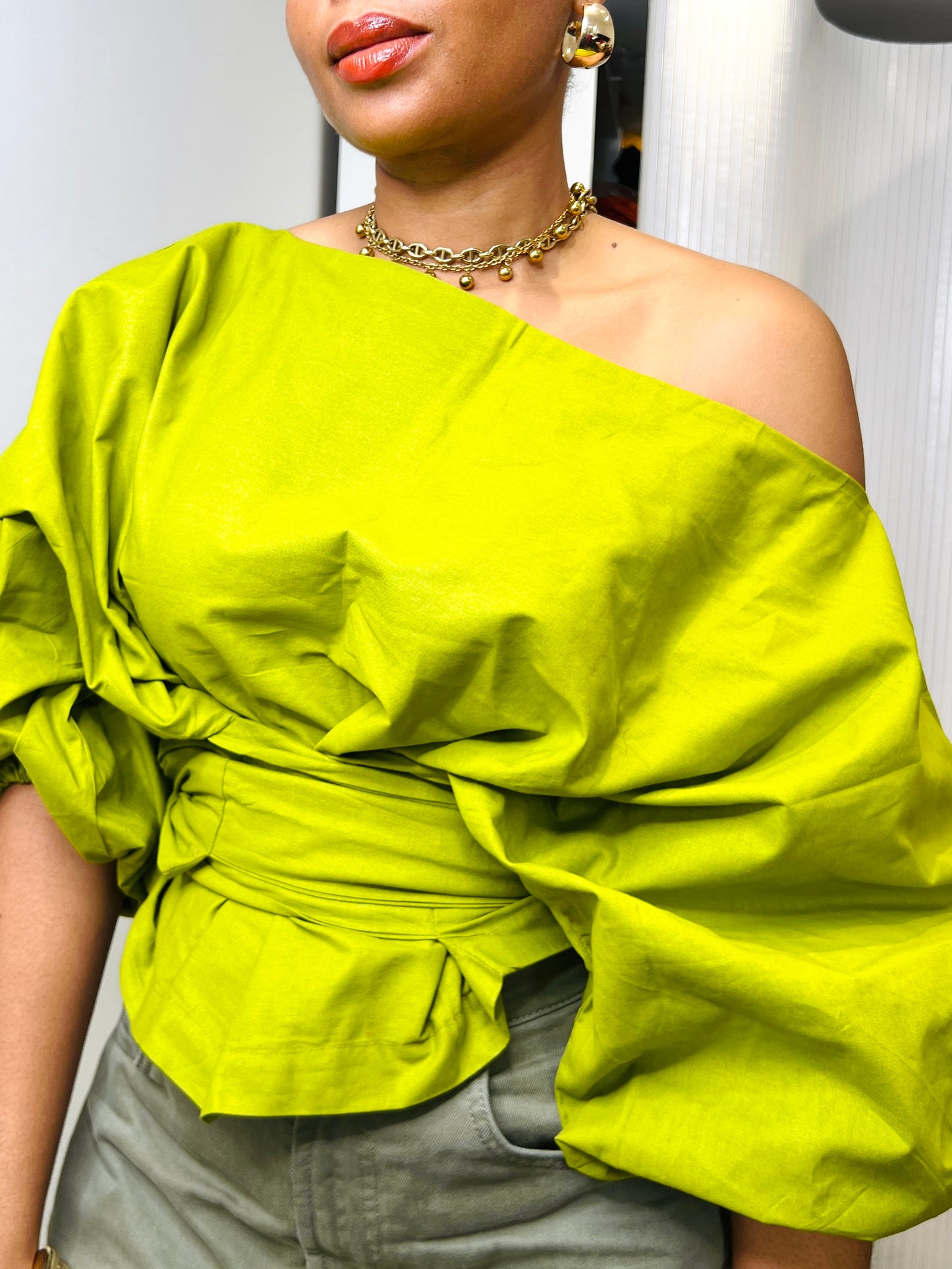 Green off-Shoulder Crop Top: Asymmetric Balloon Sleeve Blouse size 1 UK 8-14