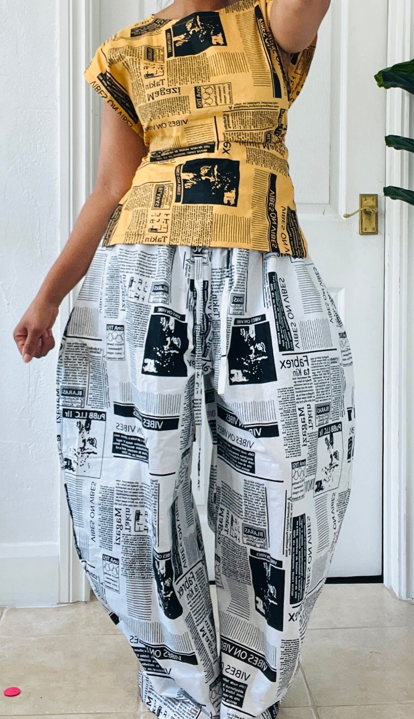 Newspaper print Baloon trousers UK size 1