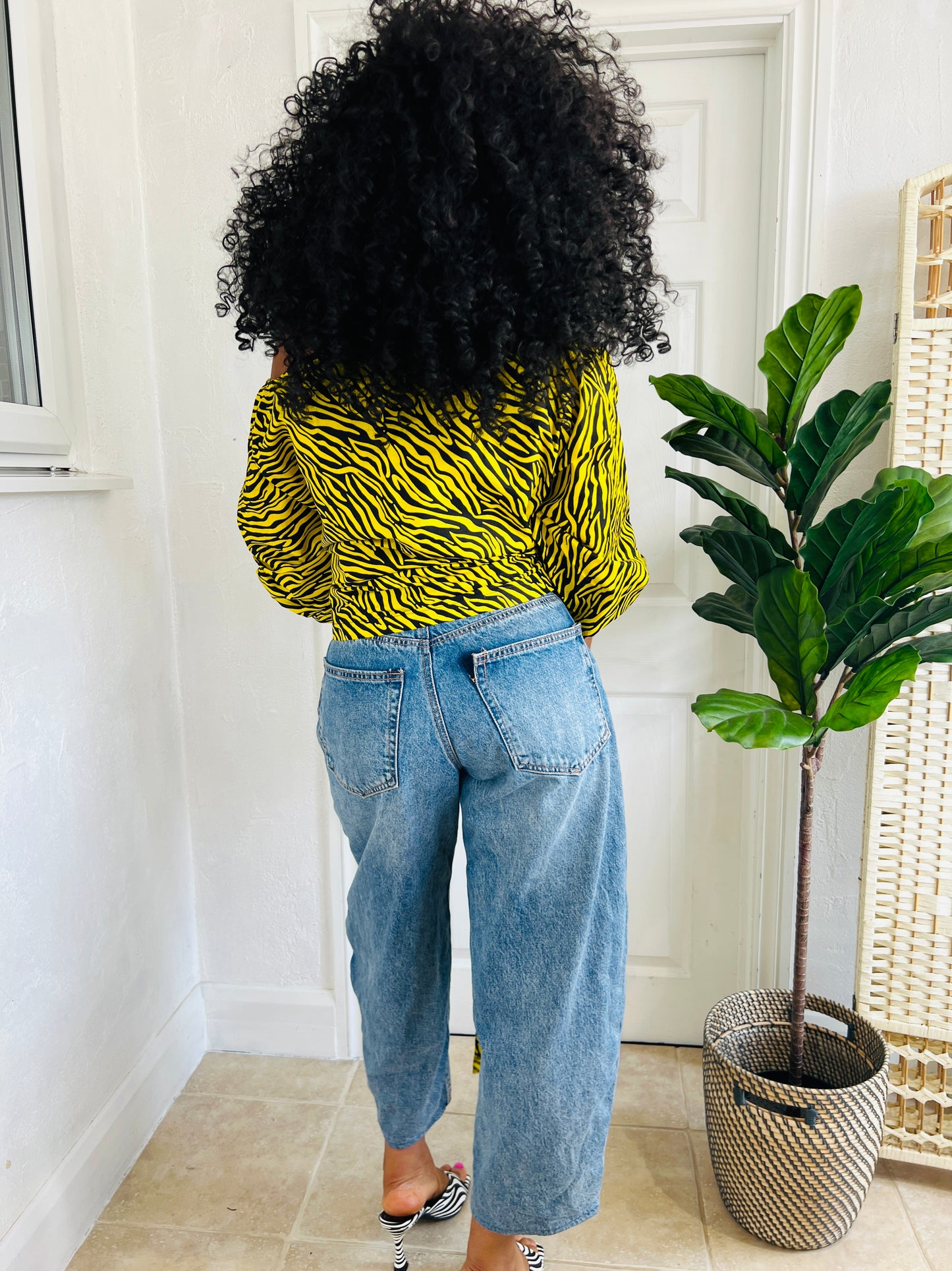 Tie waist Baloon top yellow