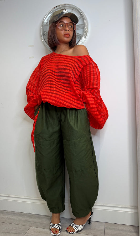 Pleated organza Baloon top. One size up to UK16/18 Red