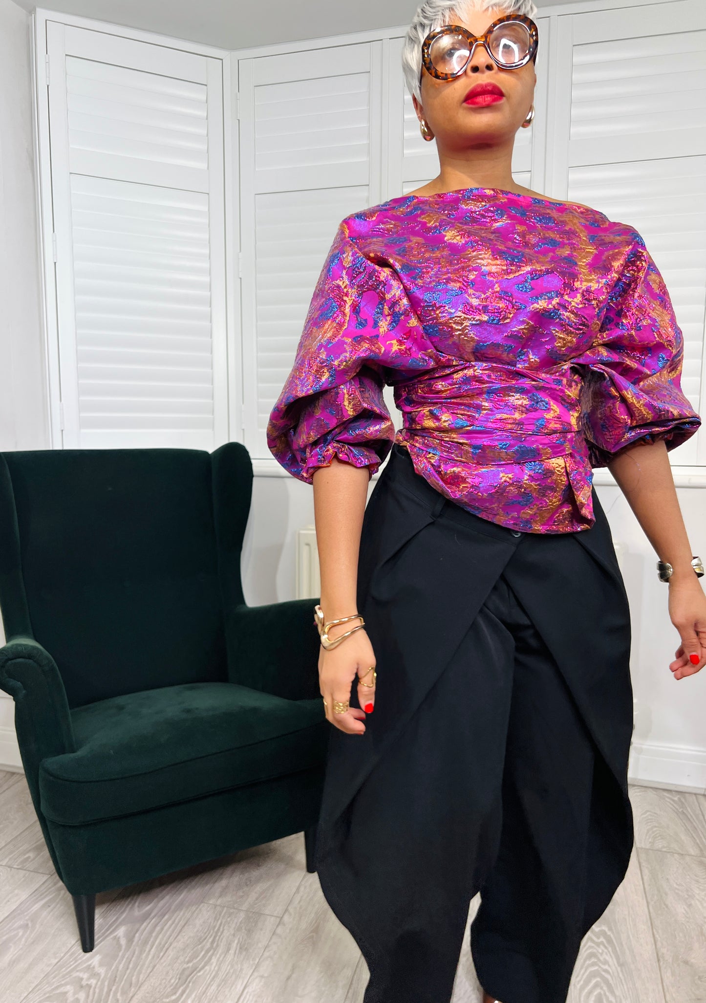 Pink leopard metallic Jacquard Asymmetric Balloon Sleeve Blouse