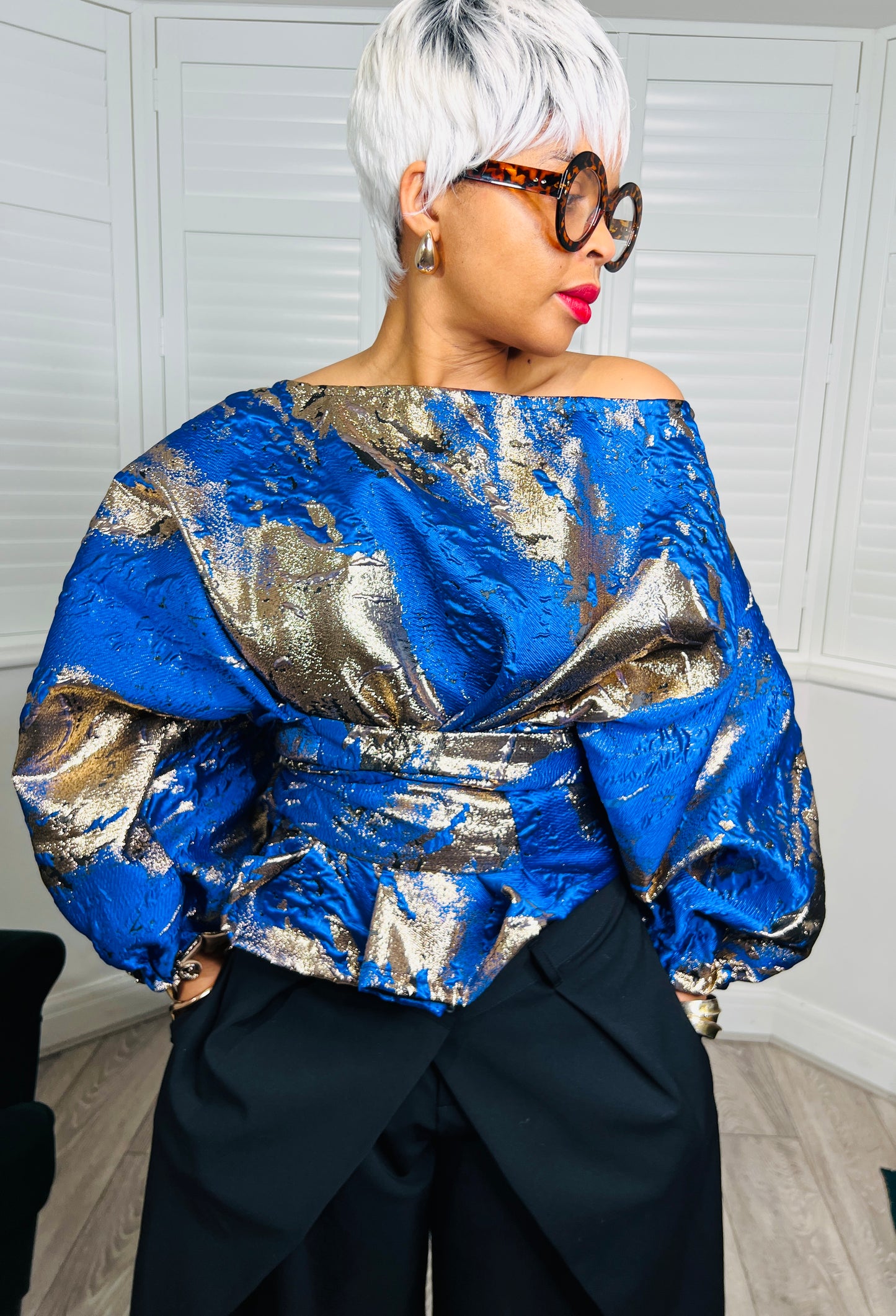 Blue and gold metallic Jacquard Asymmetric Balloon Sleeve Blouse