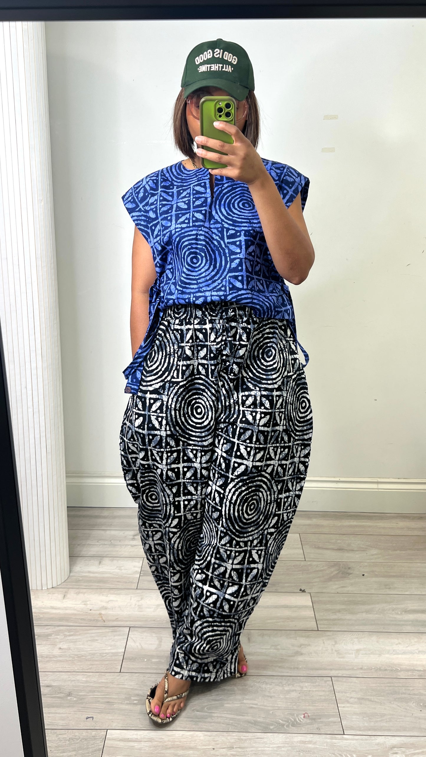 B&W extreme Baloon trousers UK size 1 8-14