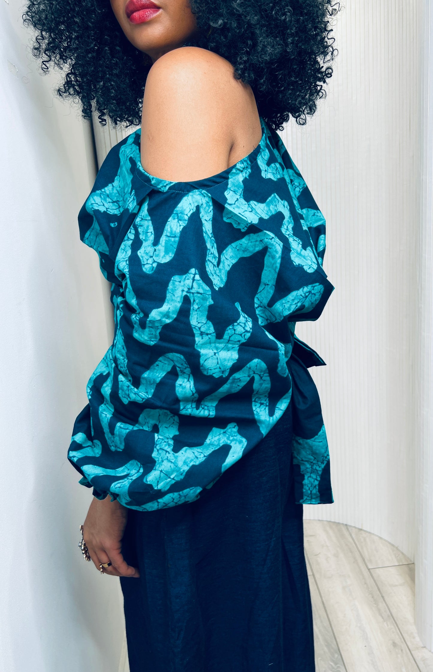 Teal top: Asymmetric Balloon Sleeve Blouse size