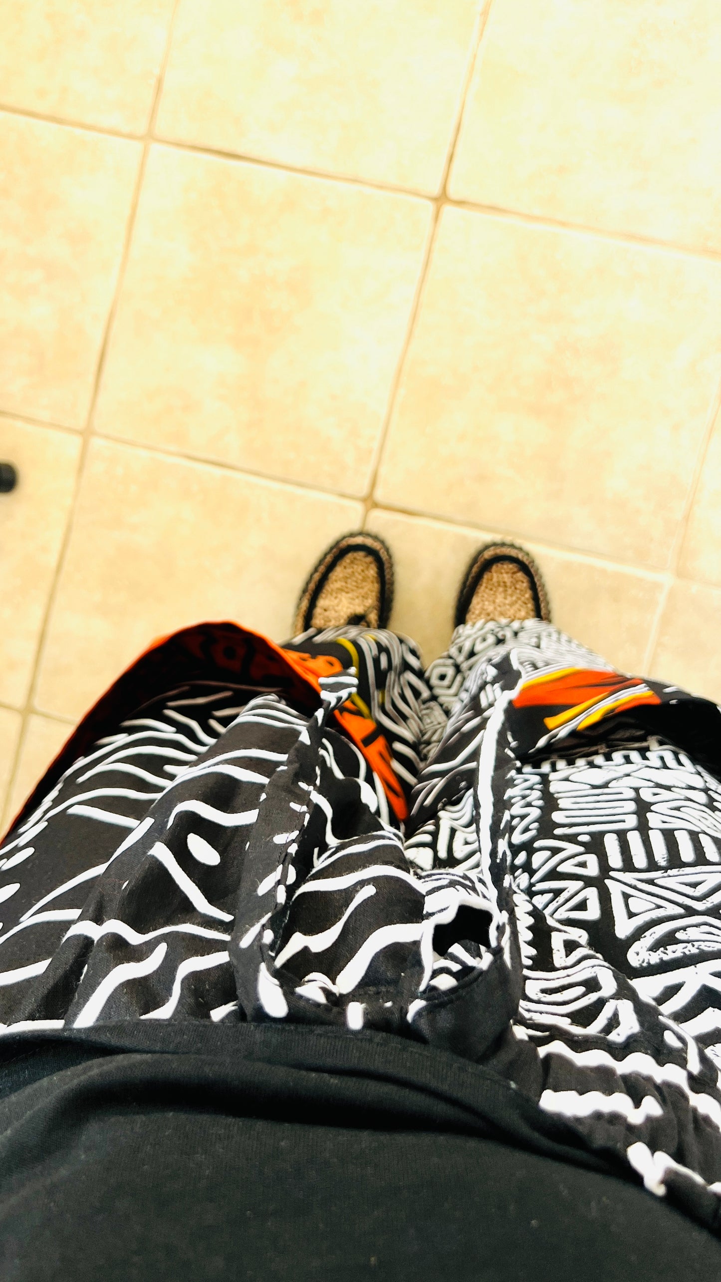 2 print BW black and white Baloon trousers with knee pockets