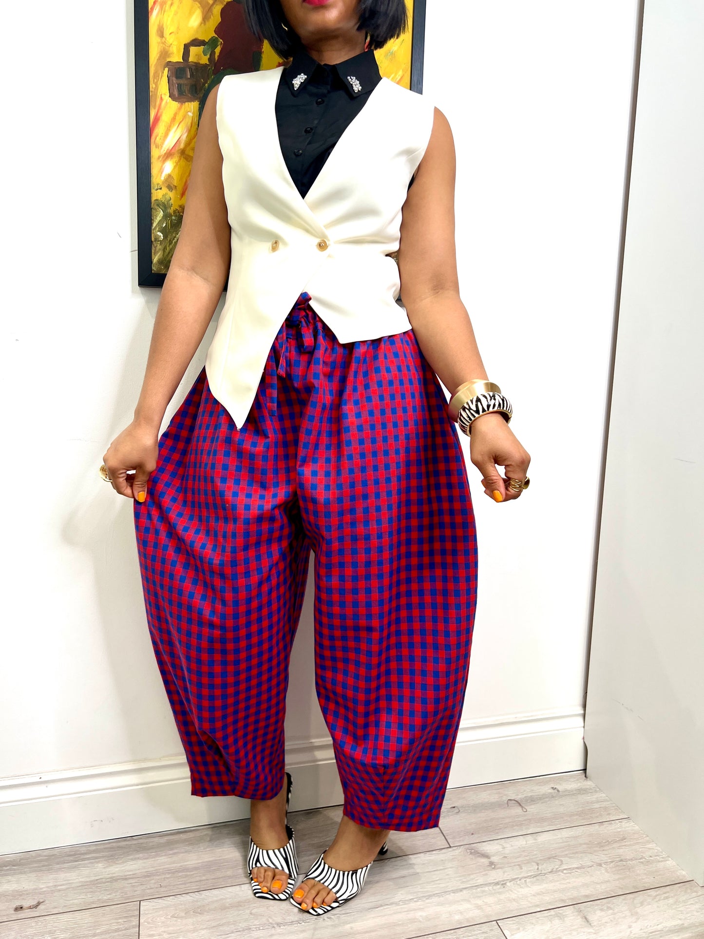 One size 1 8-14/16 Baloon Check trousers ankle length
