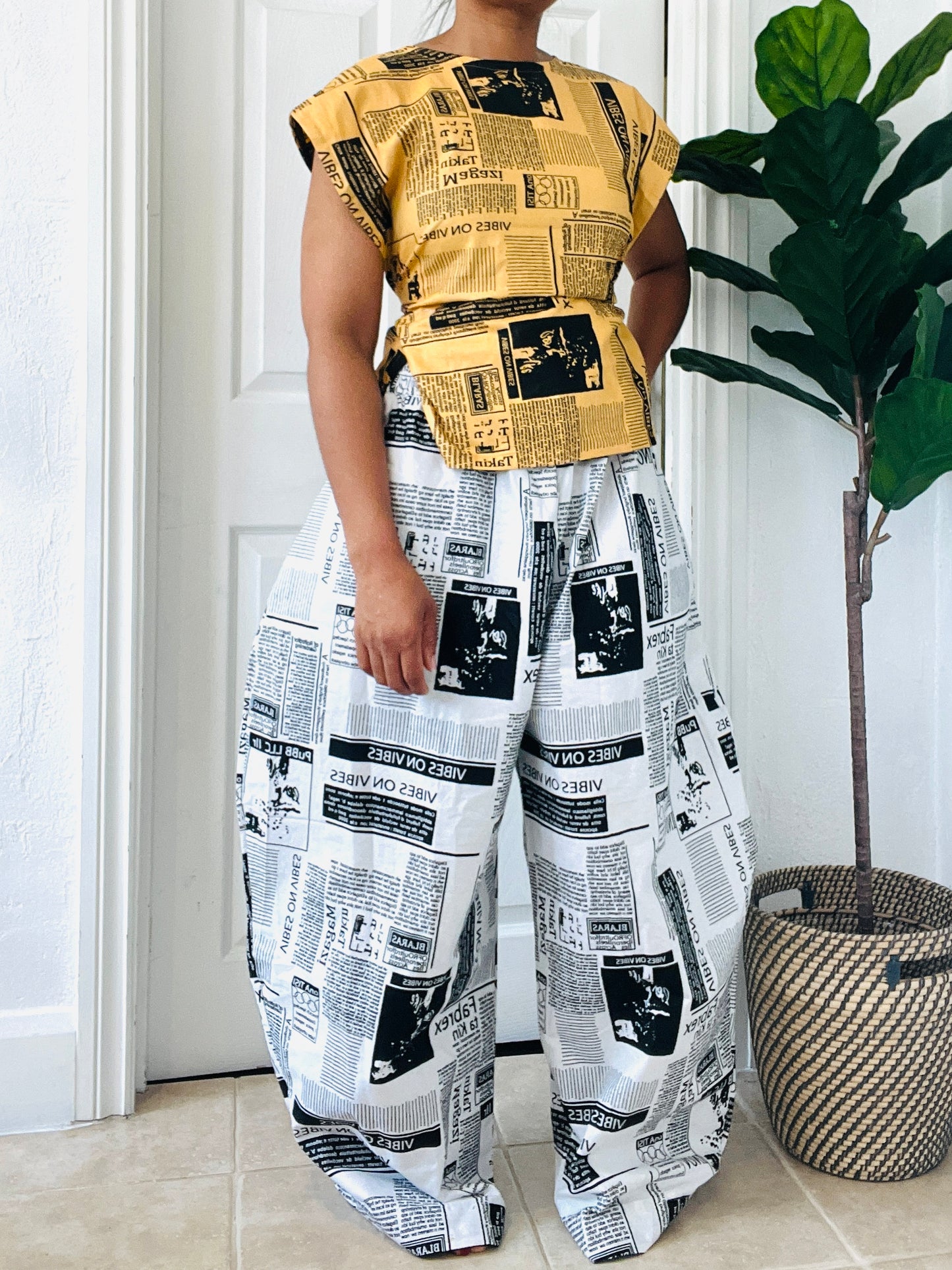 Newspaper print Baloon trousers UK size 1
