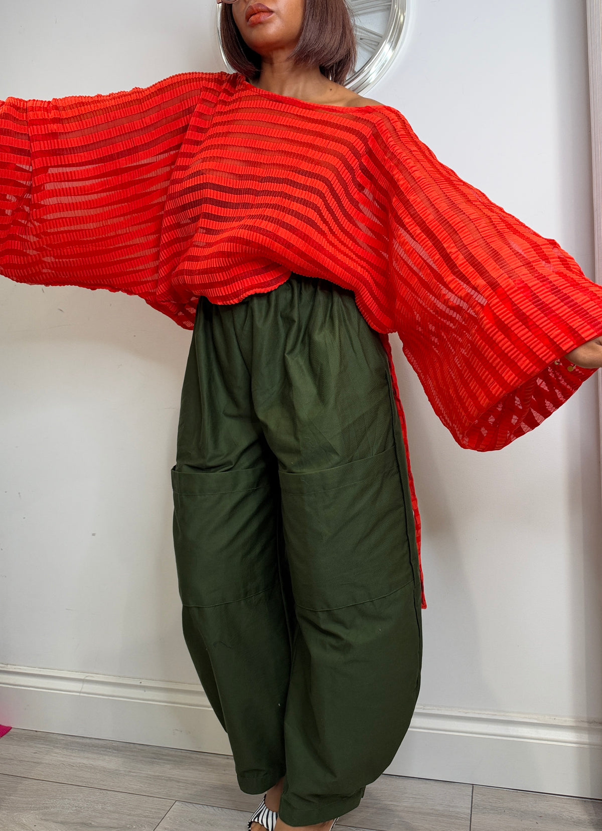 Pleated organza Baloon top. One size up to UK16/18 Red